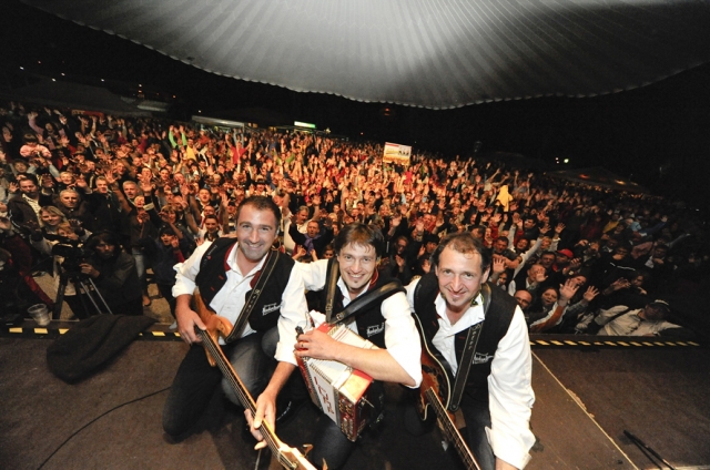 Großes Open Air der Zillertaler Haderlumpen Großes Open Air der Zillertaler Haderlumpen