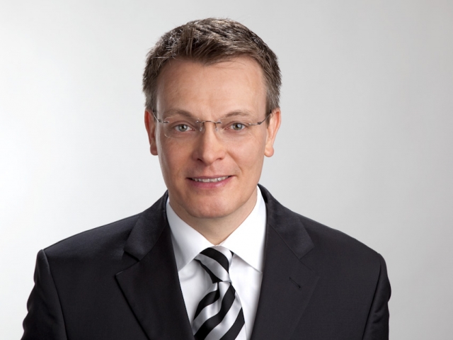 Baur Fulfillment Solutions erweitert Führungsmannschaft mit Volker Bierbach Baur Fulfillment Solutions erweitert Führungsmannschaft mit Volker Bierbach
