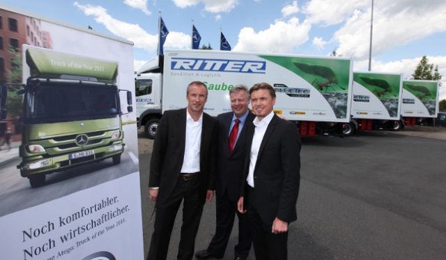 Ritter Logistik setzt auf nachhaltige Technik des Mercedes-Benz Atego BlueTec Hybrid Ritter Logistik setzt auf nachhaltige Technik des Mercedes-Benz Atego BlueTec Hybrid