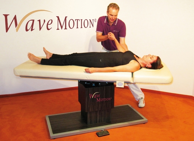 WaveMOTION - Eine neue Dimension der Wellnessmassage WaveMOTION - Eine neue Dimension der Wellnessmassage