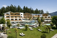 Außenansicht des Völlaner Hof Resort & Mediterran Spa 
