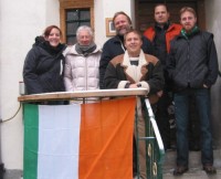 von links: Ursina, Silvia & Hansruedi Frei (Pot-Still Pub) Detlef & Gunter Sommer (SWBOE) und Henk-J