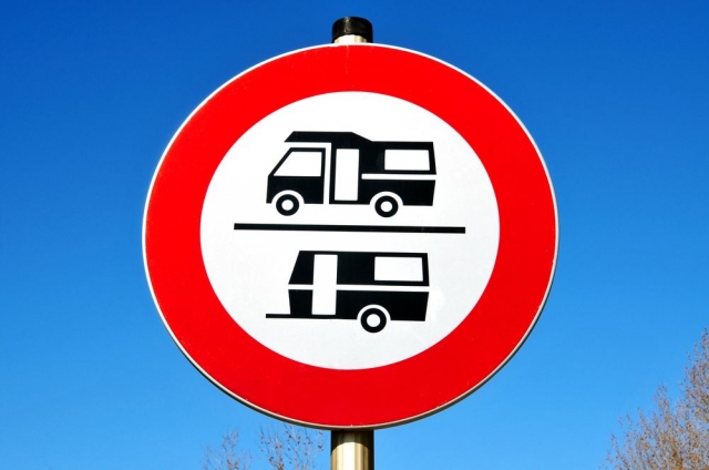 Wohnmobil + Mietwagen