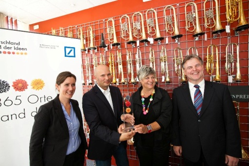 v.l.n.r.: Caroline Weiland (Land der Ideen), Frank Bilz, Simone von der Ohe, Bodo Brandt v.l.n.r.: Caroline Weiland (Land der Ideen), Frank Bilz, Simone von der Ohe, Bodo Brandt