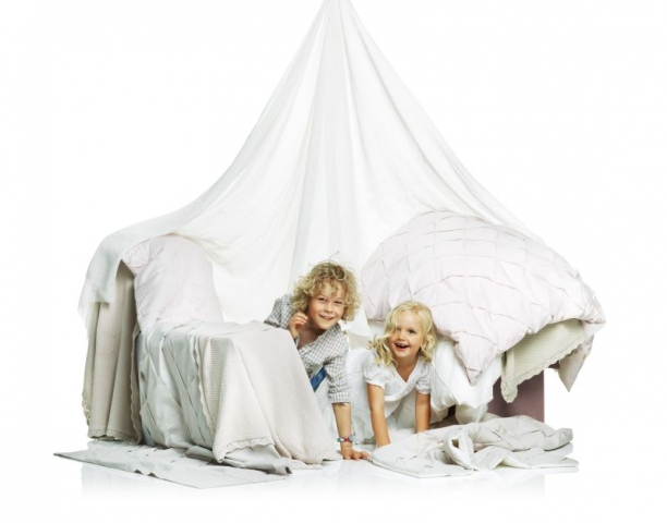 Schlaf, Kindlein, schlaf - neue Stokke® Textil-Kollektion für sanfte und süße Träume Schlaf, Kindlein, schlaf - neue Stokke® Textil-Kollektion für sanfte und süße Träume