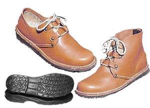 Vitalinus legt Schuhklassiker mit Autoreifenprofil neu auf Vitalinus legt Schuhklassiker mit Autoreifenprofil neu auf