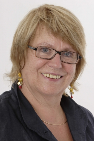 ANGELIKA GRAF ist neue Bundesvorsitzende der SPD-AG 60 plus ANGELIKA GRAF ist neue Bundesvorsitzende der SPD-AG 60 plus