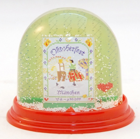 Die offizielle Schneekugel zum Oktoberfest 2011 Die offizielle Schneekugel zum Oktoberfest 2011