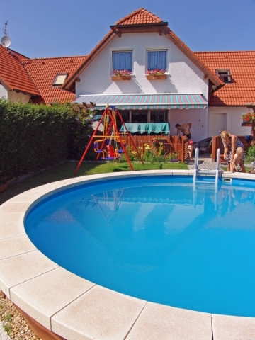 billiger.de Marktreport: Tiefpreise für Swimmingpools