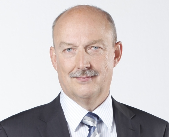 Dr. Christoph Kurpinski neuer Vorstandsvorsitzender der Comarch Software und Beratung AG Dr. Christoph Kurpinski neuer Vorstandsvorsitzender der Comarch Software und Beratung AG