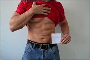 „Zeigt uns eure Bäuche“ - Großer Body Attack Fotowettbewerb bei Facebook „Zeigt uns eure Bäuche“ - Großer Body Attack Fotowettbewerb bei Facebook