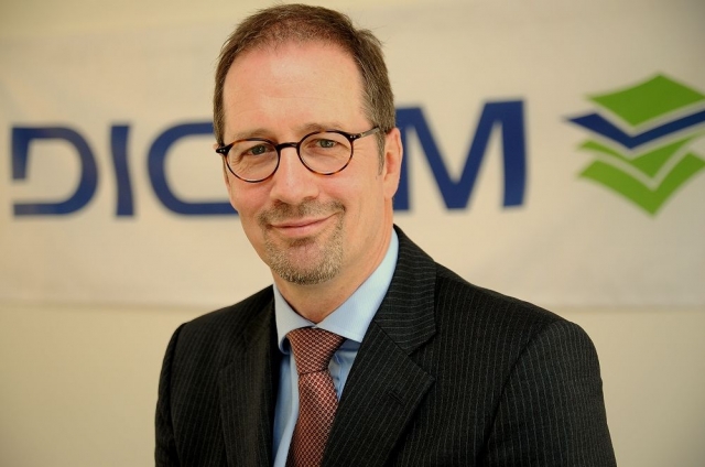 DICOM International AG und KnowledgeLake unterzeichnen EMEA-Partnerschaftsvereinbarung DICOM International AG und KnowledgeLake unterzeichnen EMEA-Partnerschaftsvereinbarung