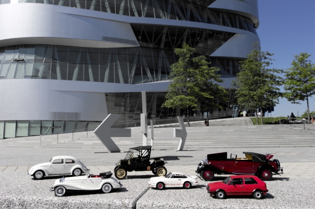 Revell-Serie: 125 Jahre Automobil    125 Jahre Auto im Sixpack
