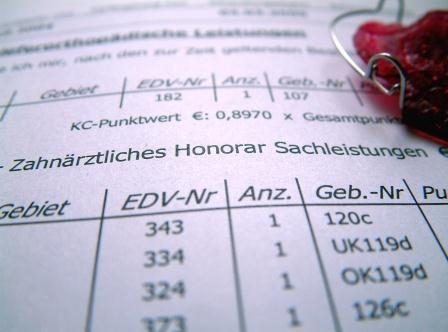 Gerade für Patienten der GKV, die privatärztliche Leistungen in Anspruch nehmen, wird der Gang zum Z