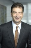 Vorstandsvorsitzender Dr. Joachim von Rieth Vorstandsvorsitzender Dr. Joachim von Rieth