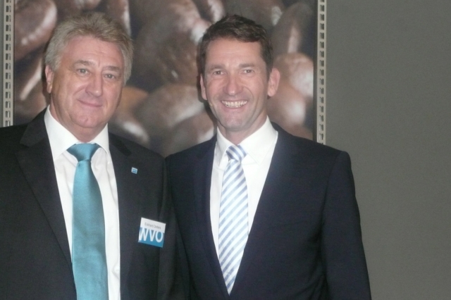 Eckhard Deiters, Geschäftsführer der duo Werbe-Vertriebsservice GmbH (links im Bild) und Moderator Eckhard Deiters, Geschäftsführer der duo Werbe-Vertriebsservice GmbH (links im Bild) und Moderator