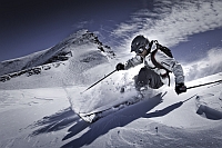 Skifahrer am Kitzsteinhorn  (Power of Zehn)