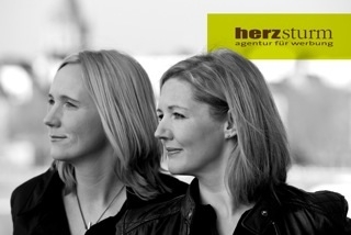 Sabine Stenger (li.) und und Kathrin Litterscheid von Herzsturm