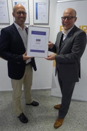 Marc Opelt, der Vorsitzende der Geschäftsführung von Baur (rechts) und Thomas Reitstetter, der Leite Marc Opelt, der Vorsitzende der Geschäftsführung von Baur (rechts) und Thomas Reitstetter, der Leite