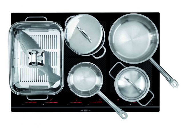 Neueste Generation von Kochfeldern ermöglicht variables Kochen auf bis zu sechs Zonen? Technik erken