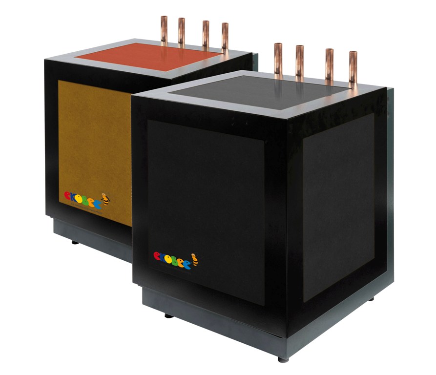 Die neue Erdwärmepumpe ekobee zeigt ungewöhnliches Design und Top-Eigenschaften. Die neue Erdwärmepumpe ekobee zeigt ungewöhnliches Design und Top-Eigenschaften.