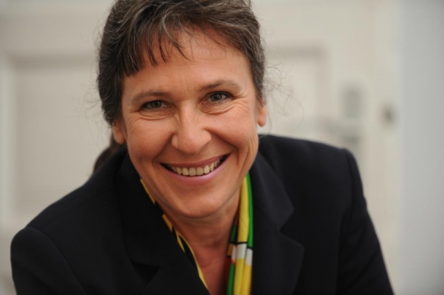Dr. Irene Glöckner bietet die deutschlandweit einzigartige Ausbildung zum Modernen Mentaltrainer an. Dr. Irene Glöckner bietet die deutschlandweit einzigartige Ausbildung zum Modernen Mentaltrainer an.