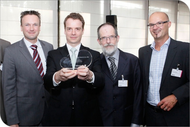 vlnr S. Harms (Microsoft) T. Pleyer, S. Kühner (PROCAD), B. Stopper (Microsoft)