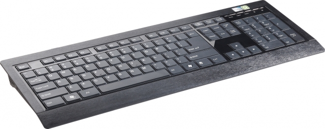 Dieser neue Computer spart Platz, er ist in einer PC-Tastatur untergebracht