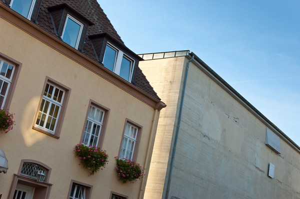 Das Gebäude auf dem Areal des alten Barfüßerklosters ist eines der größten Bunker Osnabrücks.