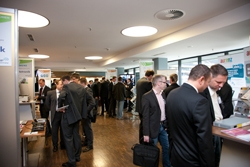 thetakom.-Stand A22 auf der?Voice + IP? thetakom.-Stand A22 auf der?Voice + IP?