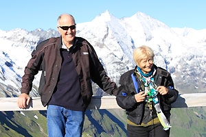 Die Australier Noel und Lorna im Europa der Vorfahren