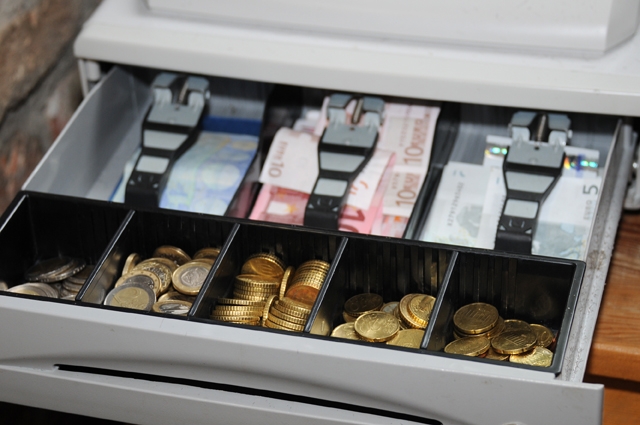 Wer ist für finanzielle Schäden verantwortlich? Wer ist für finanzielle Schäden verantwortlich?