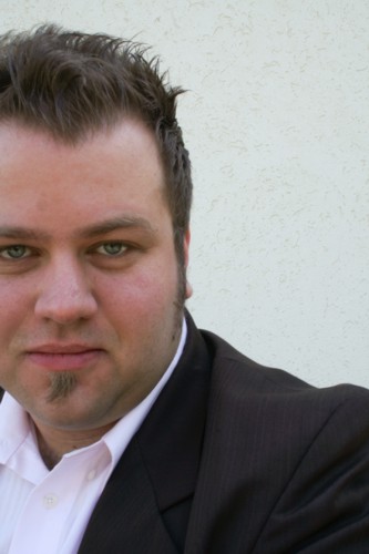 Daniel Deppe - GEschäftsführer ONLINETEXTE.com Daniel Deppe - GEschäftsführer ONLINETEXTE.com