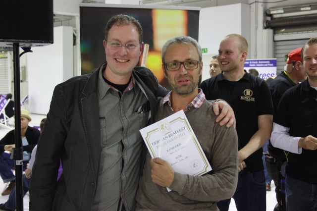 Dirk Becker (Veranstalter German Rum Festival, links) und Guido Klaumann (Sierra Madre/Atlantico) be Dirk Becker (Veranstalter German Rum Festival, links) und Guido Klaumann (Sierra Madre/Atlantico) be