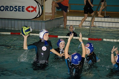 Kids in Wasserball-Action Kids in Wasserball-Action
