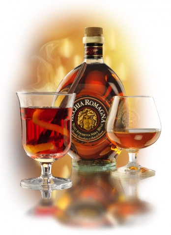 Glühwein genießen, z.B. mit Vecchia Romagna Glühwein genießen, z.B. mit Vecchia Romagna
