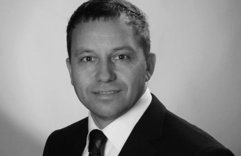 Hans Peter Schöne, Inhaber des Dr. Klein-Franchisebüros in Chemnitz