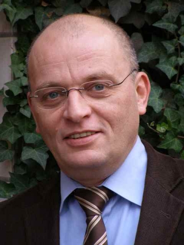 Werner Berghaus fördert Informations-Veranstaltungen für Privatverkäufer
