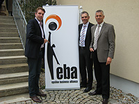 Patrick Deecke, Dirk Wölk (Gründungsmitglied der e.b.a.) und Wolfgang Hüttner Patrick Deecke, Dirk Wölk (Gründungsmitglied der e.b.a.) und Wolfgang Hüttner