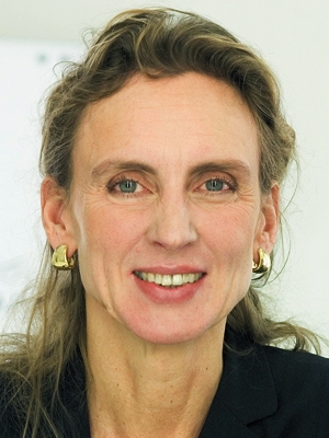 Dr. Christine Lötters Dr. Christine Lötters