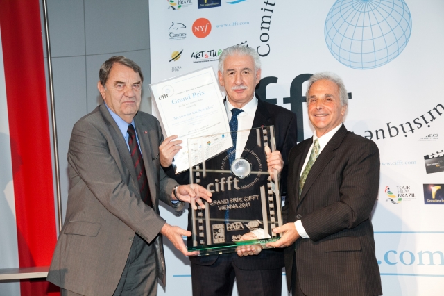 Dr. Richard Schenz(WKO Vizepräsident), I.E. Alejandro Díaz (Botschafter von Mexiko), Lee Gluckman, ( Dr. Richard Schenz(WKO Vizepräsident), I.E. Alejandro Díaz (Botschafter von Mexiko), Lee Gluckman, (