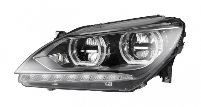 Der von ZKW entwickelte neue AFS-Full-LED-Hauptscheinwerfer kommt in der BMW 6er-Modellreihe zum Ein