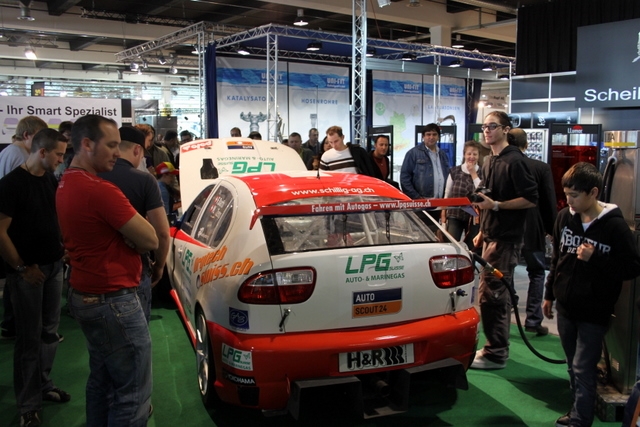 Volles Haus: Reges Interesse zeigten die Besucher der Auto Zürich am Thema Autogas Volles Haus: Reges Interesse zeigten die Besucher der Auto Zürich am Thema Autogas