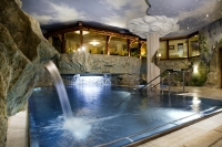 Badelandschaft (Thermenhotel Sendlhof) Badelandschaft (Thermenhotel Sendlhof)