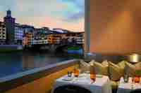 Blick vom Lungarno Hotel auf die Ponte Vecchio