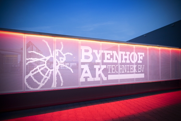 Mehrfach ausgezeichnet für besonderes Design: Das iGate von HERAS ADRONIT. (Foto: Byenhof AK Technie