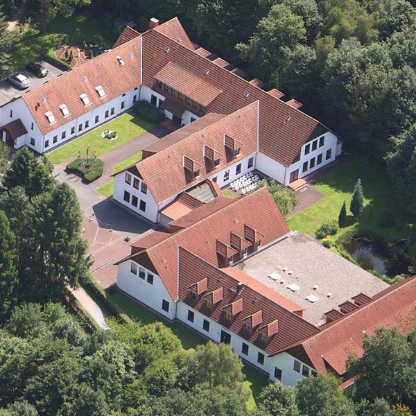 Idyllisch gelegener Campus