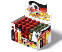 Der Berentzen Fußball-Mix garantiert Fußballspaß im Glas mit Flaschen von O-I Der Berentzen Fußball-Mix garantiert Fußballspaß im Glas mit Flaschen von O-I