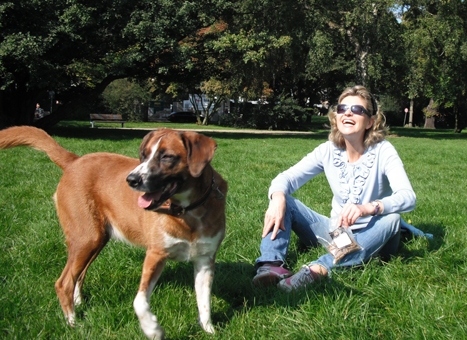 Halterin mit Hund: Dreamteam dank Pet-Fit Halterin mit Hund: Dreamteam dank Pet-Fit