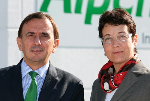 Christian Faggin, Sprecher der Alpensped-Geschäftsführung und Heike Herzig, Geschäftsführerin HERZIG Christian Faggin, Sprecher der Alpensped-Geschäftsführung und Heike Herzig, Geschäftsführerin HERZIG